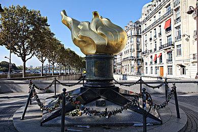 《骰子遗产》DLC“腐化命运”发售 售价32元